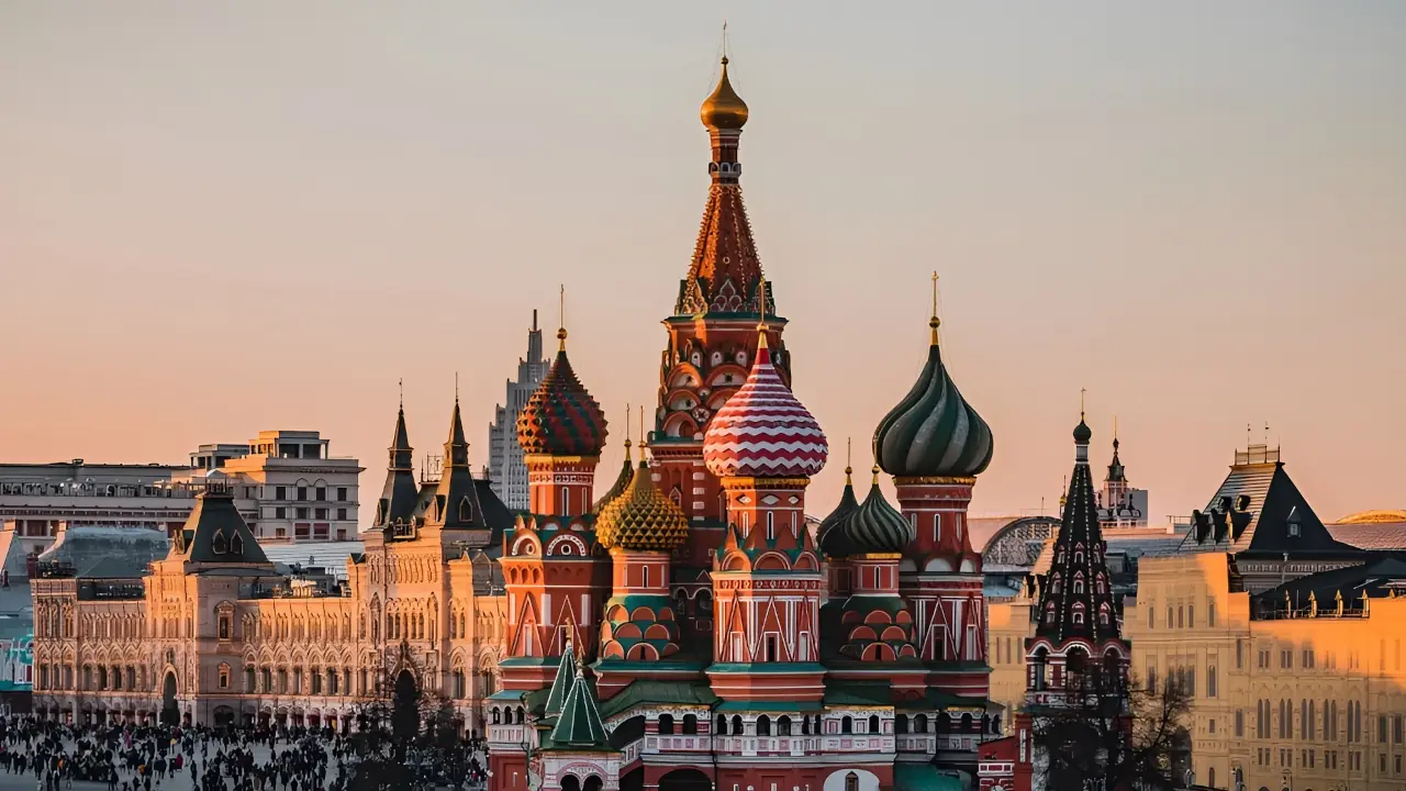 Beasiswa Pemerintah Rusia 2025: Peluang Prestisius Kuliah Gratis S1-S3, Tanpa TOEFL/IELTS, Deadline Mepet!
