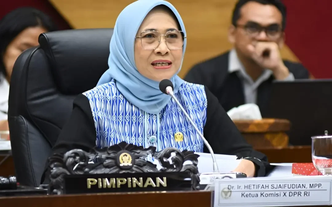 Raport Merah Pendidikan 2025: Matematika 36, Bahasa Inggris 24, DPR Bunyikan “Alarm Bahaya” Evaluasi Total