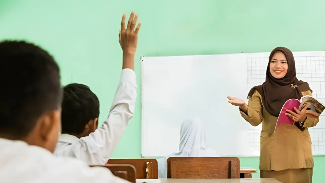 Batas Akhir Krusial 5 Desember: Tunjangan Profesi Guru Non-ASN Terancam 'Carryover' Hingga Maret 2026