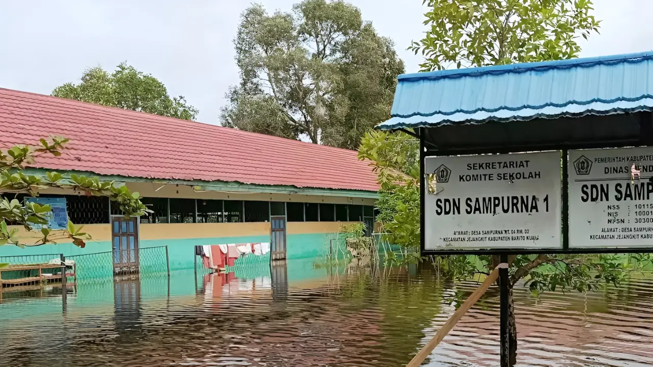 926 Sekolah di Kalsel Rusak Akibat Banjir, Penanganan Darurat Diprioritaskan