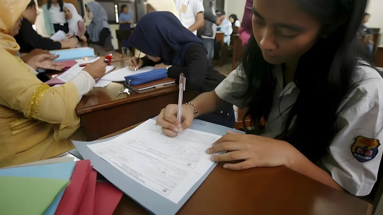 Dampak Zonasi Sekolah: Mengapa Sekolah Negeri Bukan Lagi Pilihan Utama?