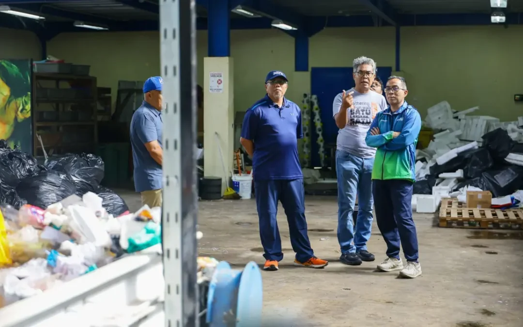 Hilirisasi Teknologi Pengolahan Sampah Kampus: Uji Coba 2026 Libatkan Danantara dan KLHK