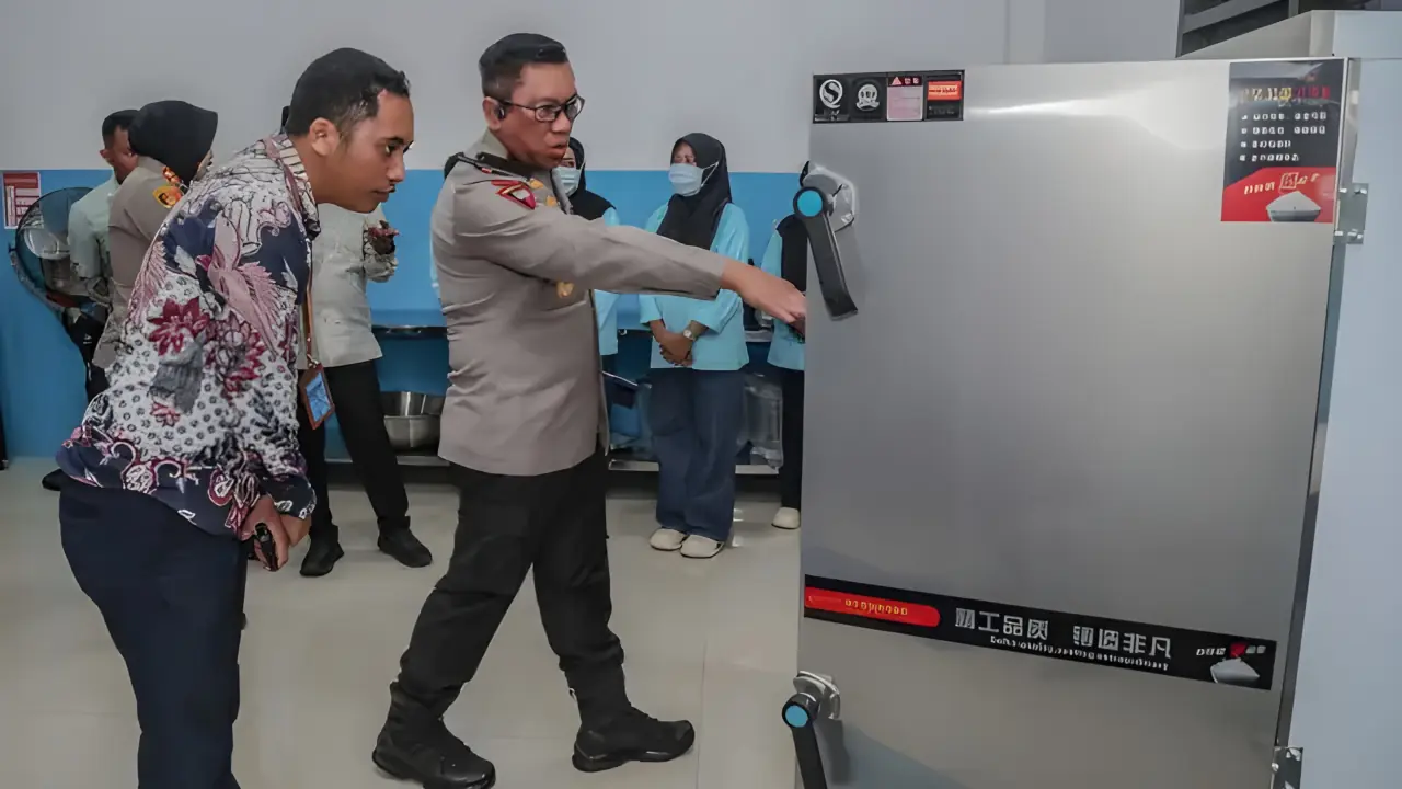 Polri Ambil Alih 1.000 SPPG: Dampak bagi Pendidikan dan Gizi Anak