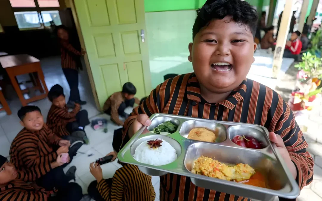 Kemendikdasmen Buka Suara: Anggaran Pendidikan 2026 Naik, Tak Ada Potongan Buat Makan Gratis!
