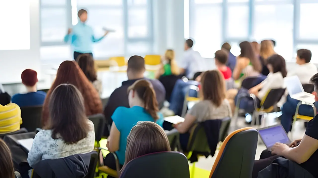 Kampus Dunia vs Anak Miskin: Bongkar Sengitnya Rebutan 220 Ribu Kuota KIP Kuliah 2026