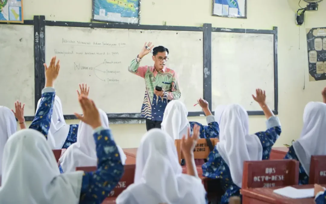 Hari Belajar Guru 2026: Aturan Wajib & Dana BOS Kemendikbud