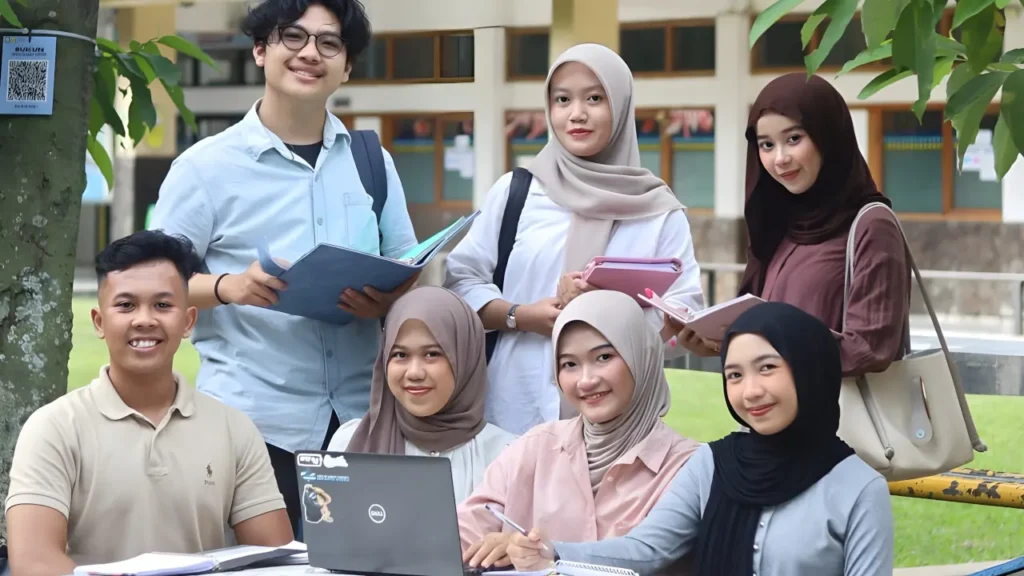 Fenomena Kursi Kosong PTN 2026: 60 Ribu Calon Mahasiswa Baru Mundur Akibat Beban UKT dan Salah Jurusan
