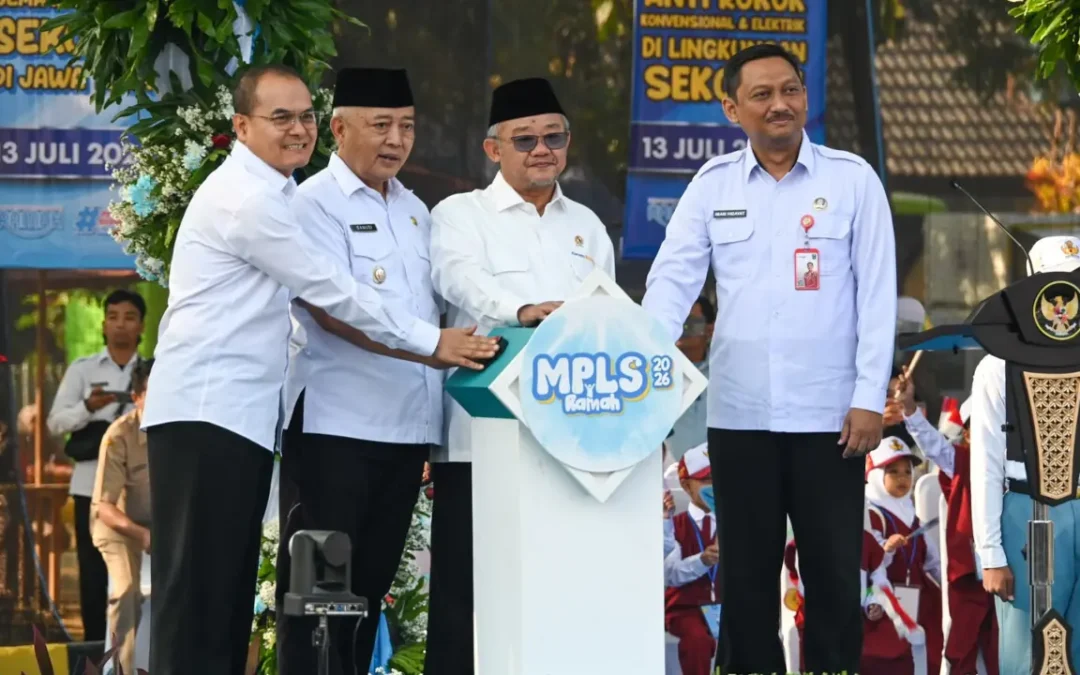 MPLS Ramah 2026 Gagal Total? Investigasi Mendalam di Balik Atribut Aneh dan Siswa Berangkat Jam 5 Pagi