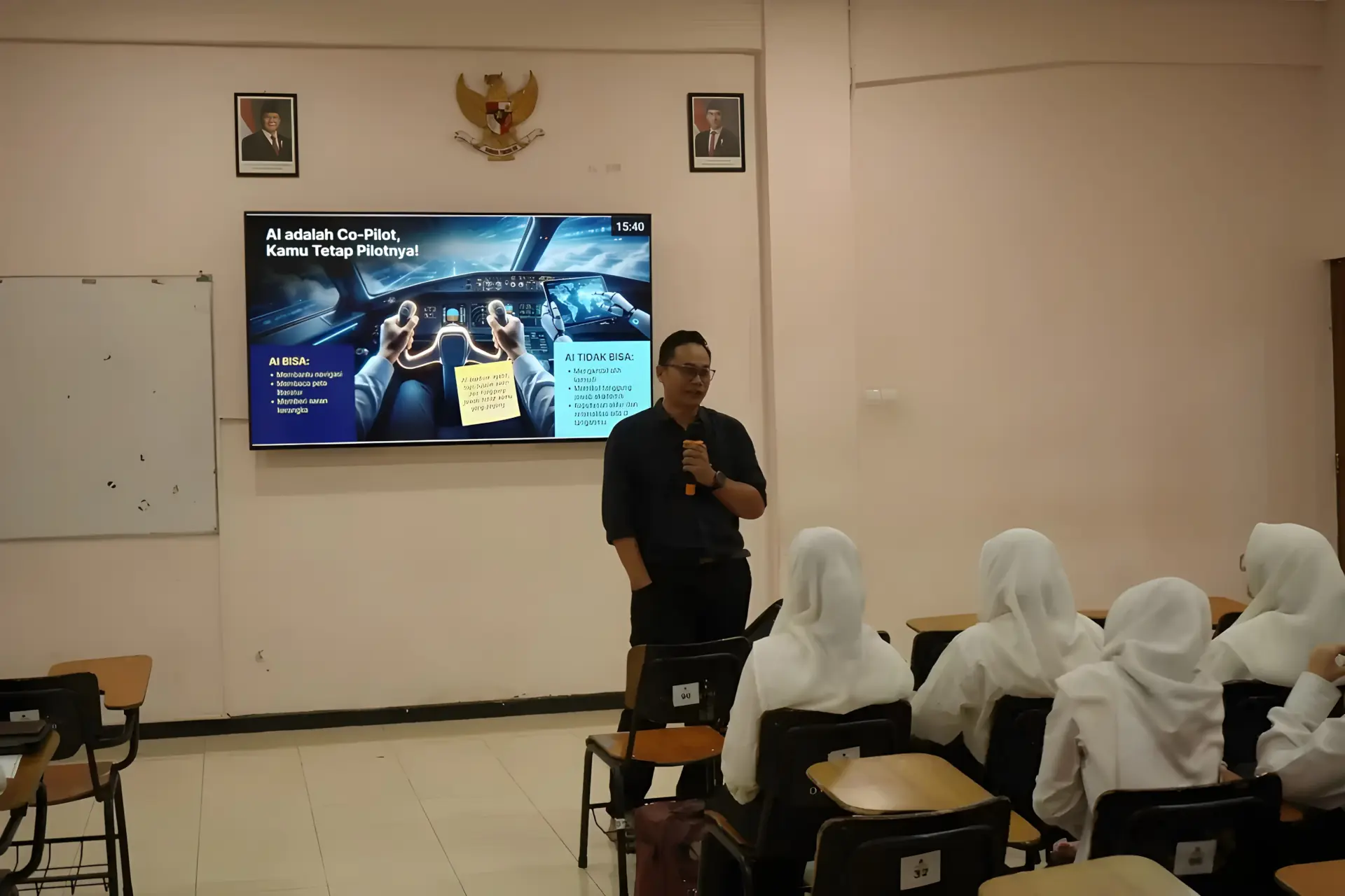2026080604_sosialisasi_batasan_penggunaan_ai_di_unair Sosialisasi batasan penggunaan AI di UNAIR